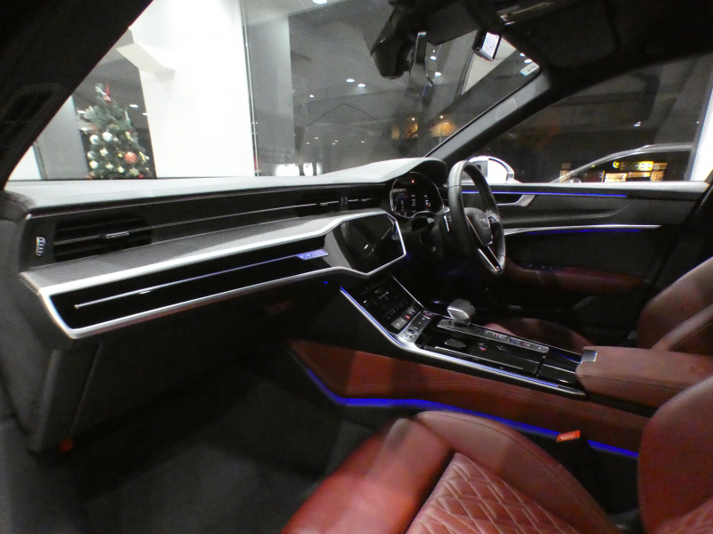 アウディ S6 S6ｱﾊﾞﾝﾄ ｴｸｽﾃﾝﾃﾞｯﾄﾞﾌﾙﾚｻﾞｰ&ﾄﾞﾗｲﾋﾞﾝｸﾞPKG　1ｵｰﾅｰ 追ACC ﾚｰﾝ&ｻｲﾄﾞｱｼｽﾄ 赤革 全席ﾋｰﾀｰ ﾀｯﾁﾚｽﾎﾟﾝｽ付MMIﾅﾋﾞTV ﾊﾞｰﾁｬﾙCP B&Oｻｳﾝﾄﾞ 全周囲ｶﾒﾗ PDC HDﾏﾄﾘｸｽLED 専用ｴｸｽﾃﾘｱ OP21AW 450ps　2年保証