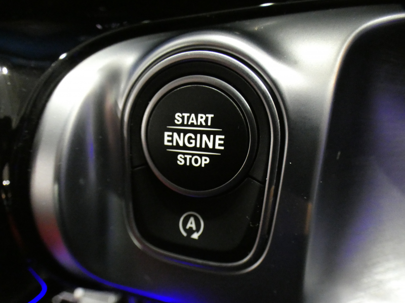 AMG GLB GLB35 4MATIC AMGｱﾄﾞﾊﾞﾝｽﾄPKG　黒&赤革 ﾋｰﾀｰ ﾊﾟﾉﾗﾏSR MBUX ﾍｯﾄﾞｱｯﾌﾟDSP Meｺﾈｸﾄ ﾜｲﾔﾚｽCH 全周囲ｶﾒﾗ PTS ﾏﾙﾁﾋﾞｰﾑLED ｱﾝﾋﾞｴﾝﾄﾗｲﾄ 専用ｴｸｽﾃﾘｱ&19AW 306ps　2年保証