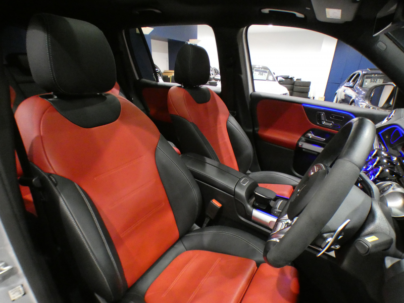 AMG GLB GLB35 4MATIC AMGｱﾄﾞﾊﾞﾝｽﾄPKG　黒&赤革 ﾋｰﾀｰ ﾊﾟﾉﾗﾏSR MBUX ﾍｯﾄﾞｱｯﾌﾟDSP Meｺﾈｸﾄ ﾜｲﾔﾚｽCH 全周囲ｶﾒﾗ PTS ﾏﾙﾁﾋﾞｰﾑLED ｱﾝﾋﾞｴﾝﾄﾗｲﾄ 専用ｴｸｽﾃﾘｱ&19AW 306ps　2年保証