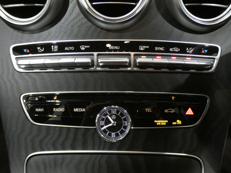 メルセデスベンツ Cクラス C250ｽﾃｰｼｮﾝﾜｺﾞﾝ ｽﾎﾟｰﾂ ﾚｰﾀﾞｰｾｰﾌﾃｨPKG　ｷｰﾚｽｺﾞｰ 黒革 ﾋｰﾀｰ ﾅﾋﾞTV ﾌﾞﾙﾒｽﾀｰ ﾍｯﾄﾞｱｯﾌﾟDSP Bｶﾒﾗ PTS LEDﾗｲﾄ ｱﾝﾋﾞｴﾝﾄﾗｲﾄ ｵｰﾄﾃｰﾙｹﾞｰﾄ AMGｽﾀｲﾘﾝｸﾞ&19AW 9AT　2年保証