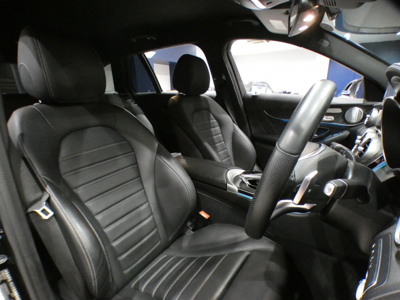 メルセデスベンツ Cクラス C250ｽﾃｰｼｮﾝﾜｺﾞﾝ ｽﾎﾟｰﾂ ﾚｰﾀﾞｰｾｰﾌﾃｨPKG　ｷｰﾚｽｺﾞｰ 黒革 ﾋｰﾀｰ ﾅﾋﾞTV ﾌﾞﾙﾒｽﾀｰ ﾍｯﾄﾞｱｯﾌﾟDSP Bｶﾒﾗ PTS LEDﾗｲﾄ ｱﾝﾋﾞｴﾝﾄﾗｲﾄ ｵｰﾄﾃｰﾙｹﾞｰﾄ AMGｽﾀｲﾘﾝｸﾞ&19AW 9AT　2年保証