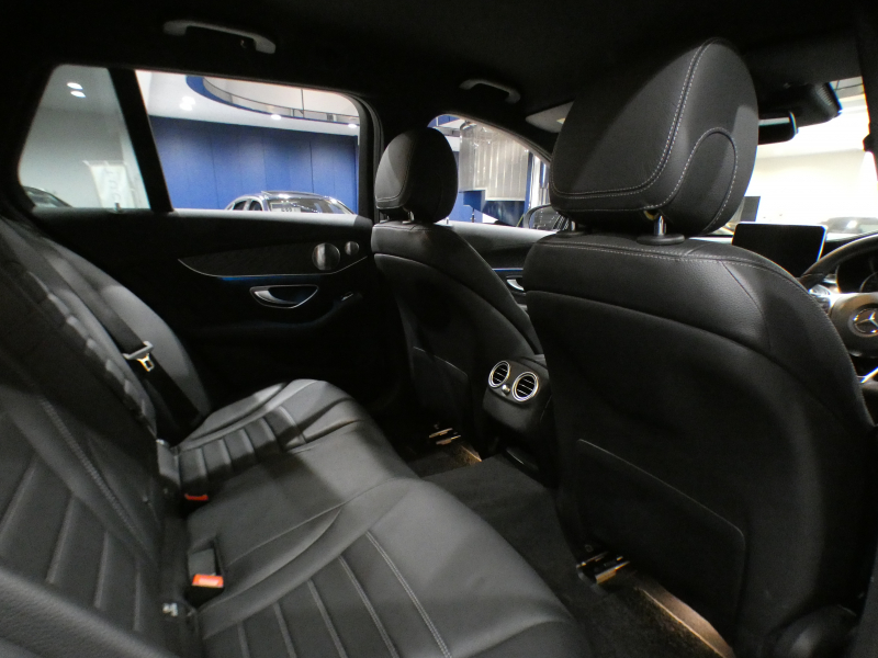 メルセデスベンツ Cクラス C250ｽﾃｰｼｮﾝﾜｺﾞﾝ ｽﾎﾟｰﾂ ﾚｰﾀﾞｰｾｰﾌﾃｨPKG　ｷｰﾚｽｺﾞｰ 黒革 ﾋｰﾀｰ ﾅﾋﾞTV ﾌﾞﾙﾒｽﾀｰ ﾍｯﾄﾞｱｯﾌﾟDSP Bｶﾒﾗ PTS LEDﾗｲﾄ ｱﾝﾋﾞｴﾝﾄﾗｲﾄ ｵｰﾄﾃｰﾙｹﾞｰﾄ AMGｽﾀｲﾘﾝｸﾞ&19AW 9AT　2年保証