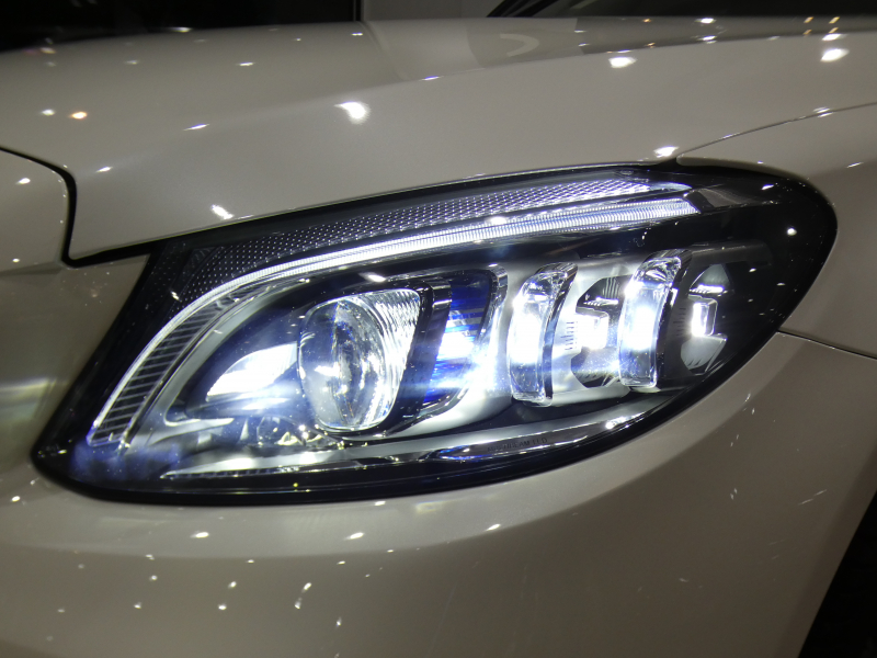 メルセデスベンツ Cクラス C200 AVG AMGﾗｲﾝ ﾚｰﾀﾞｰｾｰﾌﾃｨPKG　後期 BSG搭載 有償色 黒革 ﾋｰﾀｰ ﾅﾋﾞTV carplay Bｶﾒﾗ PTS ﾏﾙﾁﾋﾞｰﾑLED ｱﾝﾋﾞｴﾝﾄﾗｲﾄ AMGｽﾀｲﾘﾝｸﾞ&18AW　2年保証