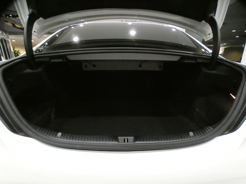 メルセデスベンツ Cクラス C200 AVG AMGﾗｲﾝ ﾚｰﾀﾞｰｾｰﾌﾃｨPKG　後期 BSG搭載 有償色 黒革 ﾋｰﾀｰ ﾅﾋﾞTV carplay Bｶﾒﾗ PTS ﾏﾙﾁﾋﾞｰﾑLED ｱﾝﾋﾞｴﾝﾄﾗｲﾄ AMGｽﾀｲﾘﾝｸﾞ&18AW　2年保証