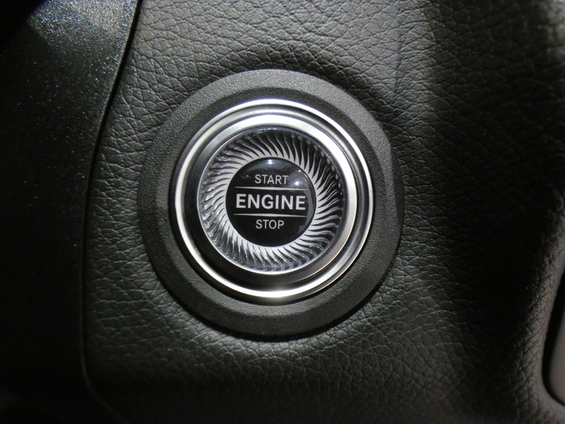 メルセデスベンツ Cクラス C200 AVG AMGﾗｲﾝ ﾚｰﾀﾞｰｾｰﾌﾃｨPKG　後期 BSG搭載 有償色 黒革 ﾋｰﾀｰ ﾅﾋﾞTV carplay Bｶﾒﾗ PTS ﾏﾙﾁﾋﾞｰﾑLED ｱﾝﾋﾞｴﾝﾄﾗｲﾄ AMGｽﾀｲﾘﾝｸﾞ&18AW　2年保証