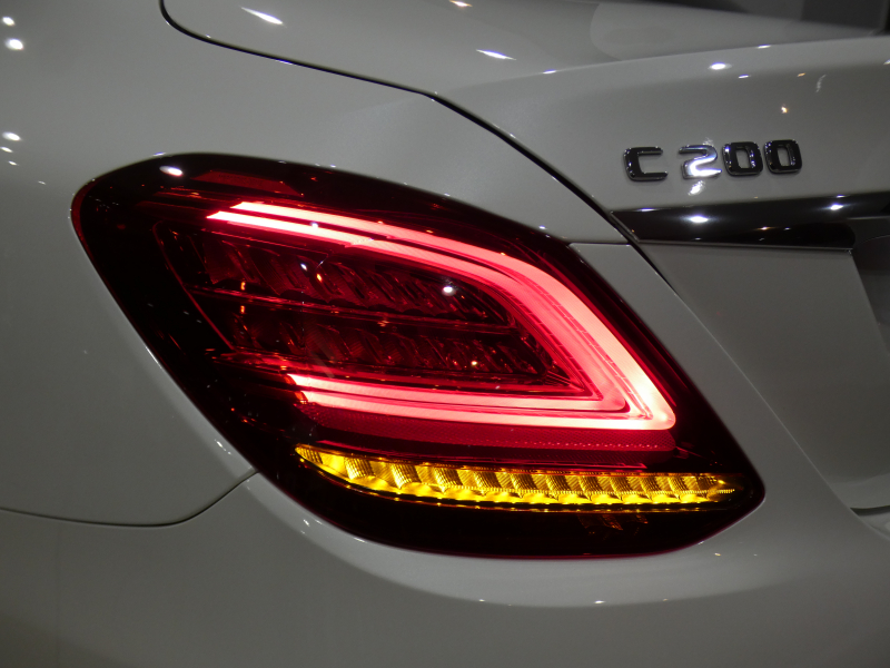 メルセデスベンツ Cクラス C200 AVG AMGﾗｲﾝ ﾚｰﾀﾞｰｾｰﾌﾃｨPKG　後期 BSG搭載 有償色 黒革 ﾋｰﾀｰ ﾅﾋﾞTV carplay Bｶﾒﾗ PTS ﾏﾙﾁﾋﾞｰﾑLED ｱﾝﾋﾞｴﾝﾄﾗｲﾄ AMGｽﾀｲﾘﾝｸﾞ&18AW　2年保証