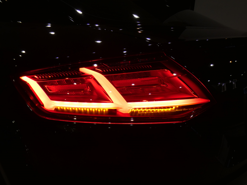 アウディ TTクーペ TTｸｰﾍﾟ 2.0TFSIｸﾜﾄﾛ ﾚｻﾞｰ&ｱｼｽﾀﾝｽPKG　ADVｷｰ ｸﾙｺﾝ 黒革 ﾋｰﾀｰ MMIﾅﾋﾞTV Bｶﾒﾗ PDC ﾊﾞｰﾁｬﾙCP ﾏﾄﾘｸｽLED 後期ﾌﾛﾝﾄｸﾞﾘﾙ Fｶｰﾎﾞﾝｽﾎﾟｲﾗｰ 18AW　2年保証