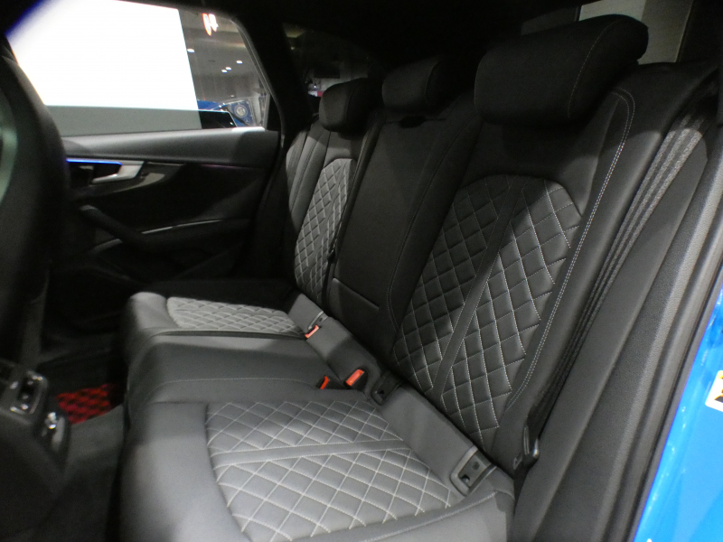 アウディ S4 S4ｱﾊﾞﾝﾄ　1ｵｰﾅｰ 後期 追ACC ﾚｰﾝ&ｻｲﾄﾞｱｼｽﾄ 黒革 ﾏｯｻｰｼﾞ機能 全席ﾋｰﾀｰ ﾊﾟﾉﾗﾏSR ﾀｯﾁﾚｽﾎﾟﾝｽ付MMIﾅﾋﾞ B&Oｻｳﾝﾄﾞ ﾊﾞｰﾁｬﾙCP+ 全周ｶﾒﾗ PDC ﾜｲﾔﾚｽCH ﾏﾄﾘｸｽLED ｱﾝﾋﾞｴﾝﾄﾗｲﾄ 専用ｴｸｽﾃﾘｱ&19AW 赤ｷｬﾘﾊﾟｰ 354ps　2年保証