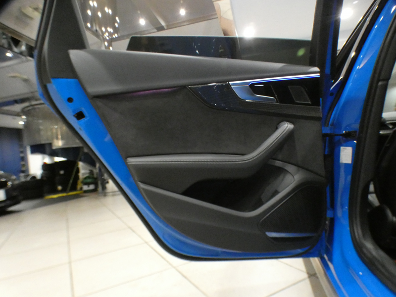 アウディ S4 S4ｱﾊﾞﾝﾄ　1ｵｰﾅｰ 後期 追ACC ﾚｰﾝ&ｻｲﾄﾞｱｼｽﾄ 黒革 ﾏｯｻｰｼﾞ機能 全席ﾋｰﾀｰ ﾊﾟﾉﾗﾏSR ﾀｯﾁﾚｽﾎﾟﾝｽ付MMIﾅﾋﾞ B&Oｻｳﾝﾄﾞ ﾊﾞｰﾁｬﾙCP+ 全周ｶﾒﾗ PDC ﾜｲﾔﾚｽCH ﾏﾄﾘｸｽLED ｱﾝﾋﾞｴﾝﾄﾗｲﾄ 専用ｴｸｽﾃﾘｱ&19AW 赤ｷｬﾘﾊﾟｰ 354ps　2年保証