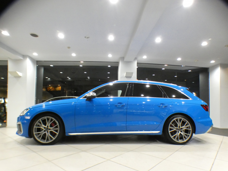 アウディ S4 S4ｱﾊﾞﾝﾄ　1ｵｰﾅｰ 後期 追ACC ﾚｰﾝ&ｻｲﾄﾞｱｼｽﾄ 黒革 ﾏｯｻｰｼﾞ機能 全席ﾋｰﾀｰ ﾊﾟﾉﾗﾏSR ﾀｯﾁﾚｽﾎﾟﾝｽ付MMIﾅﾋﾞ B&Oｻｳﾝﾄﾞ ﾊﾞｰﾁｬﾙCP+ 全周ｶﾒﾗ PDC ﾜｲﾔﾚｽCH ﾏﾄﾘｸｽLED ｱﾝﾋﾞｴﾝﾄﾗｲﾄ 専用ｴｸｽﾃﾘｱ&19AW 赤ｷｬﾘﾊﾟｰ 354ps　2年保証