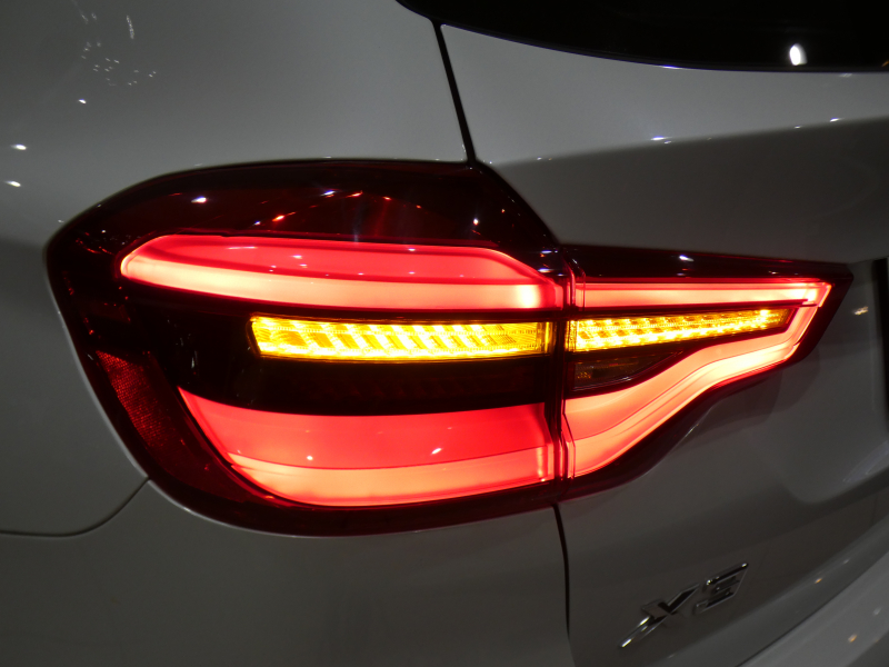 BMW X3 X3 xDrive 20d Xﾗｲﾝ　DｱｼｽﾄP 追ACC ﾚｰﾝCH 衝突軽減 黒革 全席ﾋｰﾀｰ iﾄﾞﾗｲﾌﾞﾅﾋﾞ(ﾀｯﾁP対応第6世代) ﾜｲﾔﾚｽCH ﾍｯﾄﾞｱｯﾌﾟDSP 全周ｶﾒﾗ PDC LEDﾗｲﾄ 19AW　2年保証