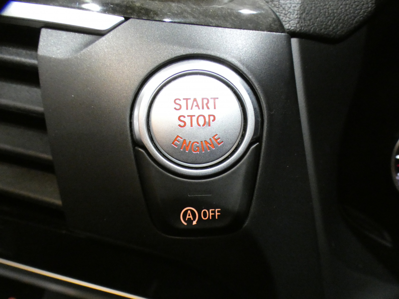 BMW X3 X3 xDrive 20d Xﾗｲﾝ　DｱｼｽﾄP 追ACC ﾚｰﾝCH 衝突軽減 黒革 全席ﾋｰﾀｰ iﾄﾞﾗｲﾌﾞﾅﾋﾞ(ﾀｯﾁP対応第6世代) ﾜｲﾔﾚｽCH ﾍｯﾄﾞｱｯﾌﾟDSP 全周ｶﾒﾗ PDC LEDﾗｲﾄ 19AW　2年保証