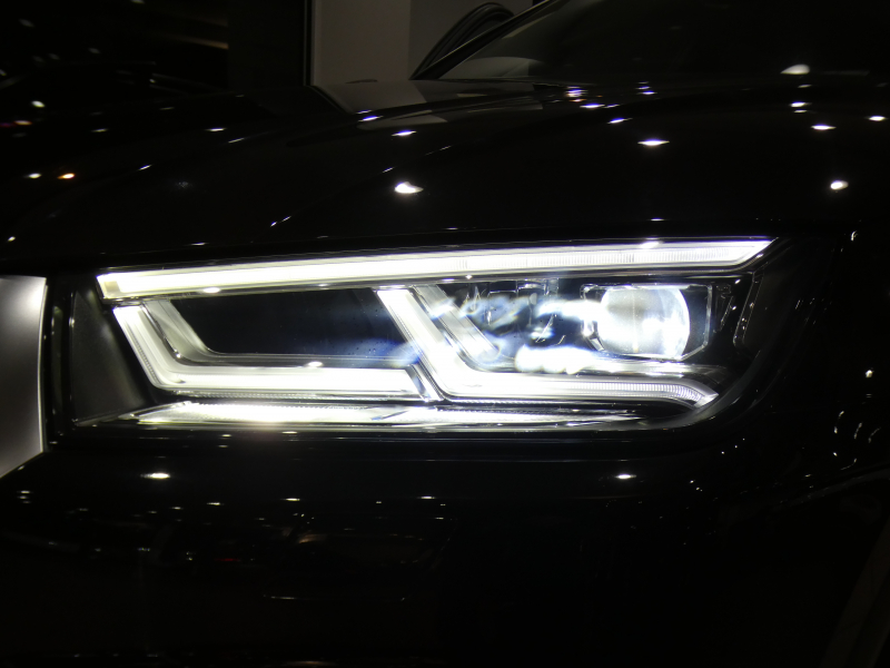 アウディ Q5 Q5 40TDIｸﾜﾄﾛｽﾎﾟｰﾂ Sﾗｲﾝ&ｱｼｽﾀﾝｽPKG　ADVｷｰ 追ACC ﾚｰﾝ&ｻｲﾄﾞｱｼｽﾄ ﾊﾟｰｸｱｼｽﾄ 半革 ﾋｰﾀｰ ☆ｻﾝﾙｰﾌ MMIﾅﾋﾞ ﾊﾞｰﾁｬﾙCP 全周ｶﾒﾗ PDC ｽﾏｰﾄﾌｫﾝIF ﾏﾄﾘｸｽLED ｱﾝﾋﾞｴﾝﾄﾗｲﾄ Sﾗｲﾝｴｸｽﾃﾘｱ OZ19ｲﾝﾁAW　2年保証