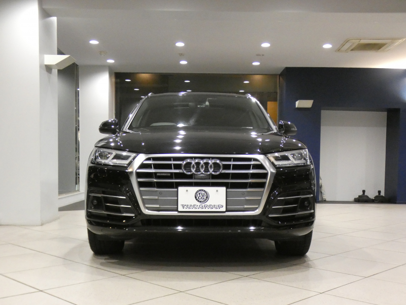 アウディ Q5 Q5 40TDIｸﾜﾄﾛｽﾎﾟｰﾂ Sﾗｲﾝ&ｱｼｽﾀﾝｽPKG　ADVｷｰ 追ACC ﾚｰﾝ&ｻｲﾄﾞｱｼｽﾄ ﾊﾟｰｸｱｼｽﾄ 半革 ﾋｰﾀｰ ☆ｻﾝﾙｰﾌ MMIﾅﾋﾞ ﾊﾞｰﾁｬﾙCP 全周ｶﾒﾗ PDC ｽﾏｰﾄﾌｫﾝIF ﾏﾄﾘｸｽLED ｱﾝﾋﾞｴﾝﾄﾗｲﾄ Sﾗｲﾝｴｸｽﾃﾘｱ OZ19ｲﾝﾁAW　2年保証