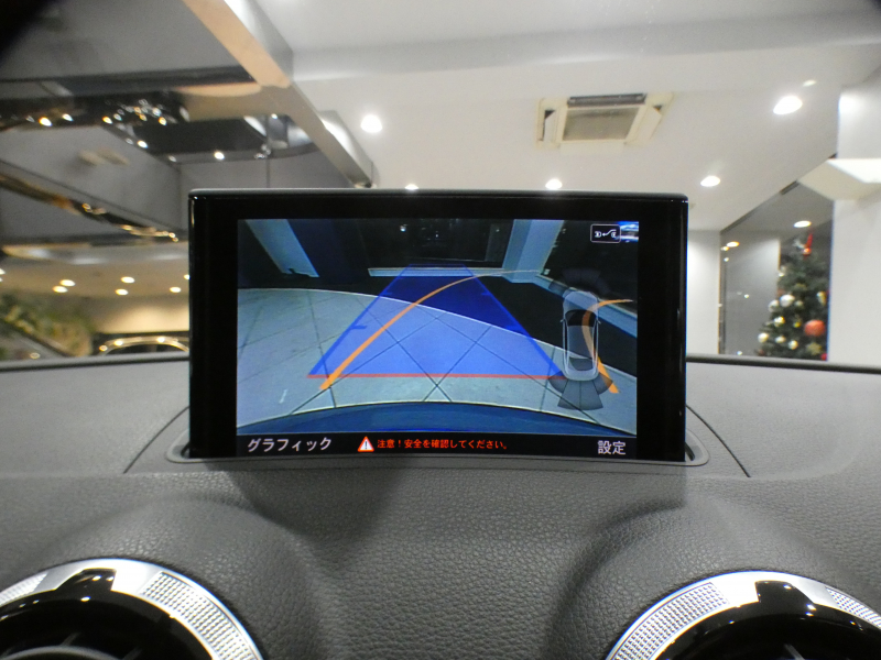 アウディ S3 S3ｾﾀﾞﾝ ﾚｻﾞｰ&LEDﾗｲﾄPKG　ADVｷｰ 追ACC ｱｳﾃﾞｨﾌﾟﾚｾﾝｽ 黒革 ﾋｰﾀｰ MMIﾅﾋﾞ Bｶﾒﾗ PDC LEDﾗｲﾄ 専用ｴｸｽﾃﾘｱ&18AW 285ps　2年保証