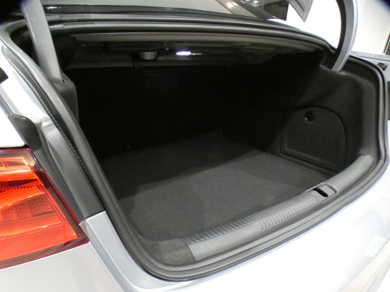 アウディ S3 S3ｾﾀﾞﾝ ﾚｻﾞｰ&LEDﾗｲﾄPKG　ADVｷｰ 追ACC ｱｳﾃﾞｨﾌﾟﾚｾﾝｽ 黒革 ﾋｰﾀｰ MMIﾅﾋﾞ Bｶﾒﾗ PDC LEDﾗｲﾄ 専用ｴｸｽﾃﾘｱ&18AW 285ps　2年保証