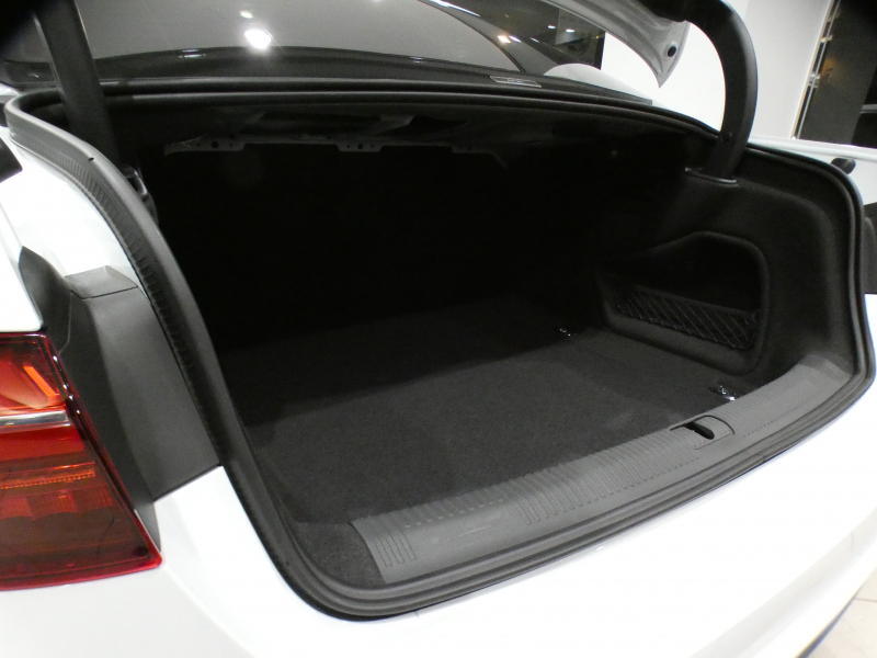 アウディ A4 A4 35TDIｱﾄﾞﾊﾞﾝｽﾄ ﾗｸﾞｼﾞｭｱﾘｰ&ﾊﾟｰｸｱｼｽﾄPKG　後期 追ACC ﾚｰﾝ&ｻｲﾄﾞｱｼｽﾄ ｱｳﾃﾞｨﾌﾟﾚｾﾝｽ 黒革 ﾋｰﾀｰ ﾀｯﾁｽｸﾘｰﾝMMIﾅﾋﾞ TV CarPlay 全周囲ｶﾒﾗ PDC ﾏﾄﾘｸｽLED ﾏﾙﾁｶﾗｰｱﾝﾋﾞｴﾝﾄﾗｲﾄ 　2年保証