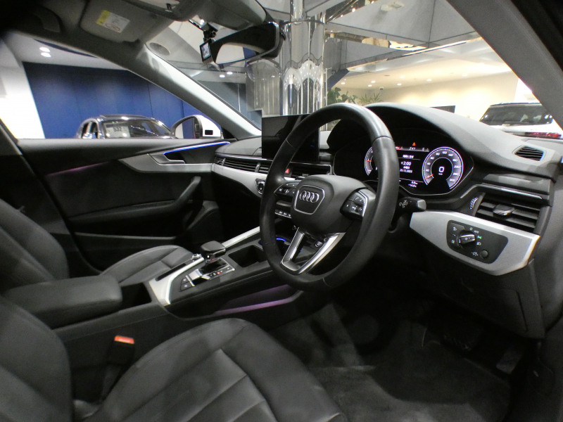 アウディ A4 A4 35TDIｱﾄﾞﾊﾞﾝｽﾄ ﾗｸﾞｼﾞｭｱﾘｰ&ﾊﾟｰｸｱｼｽﾄPKG　後期 追ACC ﾚｰﾝ&ｻｲﾄﾞｱｼｽﾄ ｱｳﾃﾞｨﾌﾟﾚｾﾝｽ 黒革 ﾋｰﾀｰ ﾀｯﾁｽｸﾘｰﾝMMIﾅﾋﾞ TV CarPlay 全周囲ｶﾒﾗ PDC ﾏﾄﾘｸｽLED ﾏﾙﾁｶﾗｰｱﾝﾋﾞｴﾝﾄﾗｲﾄ 　2年保証