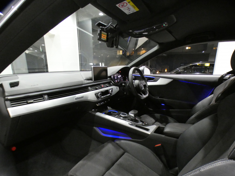 アウディ A5 A5ｸｰﾍﾟ 45TFSIｸﾜﾄﾛｽﾎﾟｰﾂ Sﾗｲﾝ　ADVｷｰ 追ACC ﾚｰﾝｱｼｽﾄ ｱｳﾃﾞｨﾌﾟﾚｾﾝｽ 半革 ﾋｰﾀｰ MMIﾅﾋﾞ ﾊﾞｰﾁｬﾙCP ｽﾏｰﾄﾌｫﾝIF Bｶﾒﾗ PDC ﾏﾄﾘｸｽLED Sﾗｲﾝｴｸｽﾃﾘｱ&18AW　2年保証