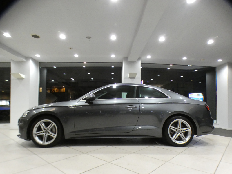 アウディ A5 A5ｸｰﾍﾟ 45TFSIｸﾜﾄﾛｽﾎﾟｰﾂ Sﾗｲﾝ　ADVｷｰ 追ACC ﾚｰﾝｱｼｽﾄ ｱｳﾃﾞｨﾌﾟﾚｾﾝｽ 半革 ﾋｰﾀｰ MMIﾅﾋﾞ ﾊﾞｰﾁｬﾙCP ｽﾏｰﾄﾌｫﾝIF Bｶﾒﾗ PDC ﾏﾄﾘｸｽLED Sﾗｲﾝｴｸｽﾃﾘｱ&18AW　2年保証