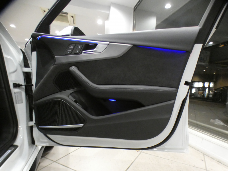 アウディ RS4アバント RS4ｱﾊﾞﾝﾄ 2.9TFSIｸﾜﾄﾛ ｱｼｽﾀﾝｽPKG　ADVｷｰ 追ACC ﾚｰﾝ&ｻｲﾄﾞｱｼｽﾄ ｱｳﾃﾞｨﾌﾟﾚｾﾝｽ 黒革 ﾋｰﾀｰ MMIﾅﾋﾞ ﾊﾞｰﾁｬﾙCP B&Oｻｳﾝﾄﾞ 全周囲ｶﾒﾗ PDC ﾏﾄﾘｸｽLED 専用ｴｸｽﾃﾘｱ&20AW 450ps　2年保証