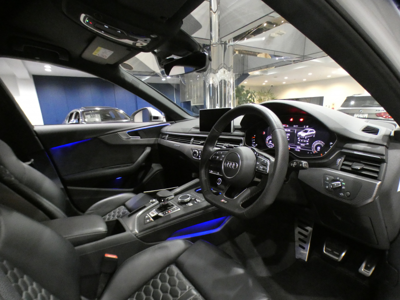 アウディ RS4アバント RS4ｱﾊﾞﾝﾄ 2.9TFSIｸﾜﾄﾛ ｱｼｽﾀﾝｽPKG　ADVｷｰ 追ACC ﾚｰﾝ&ｻｲﾄﾞｱｼｽﾄ ｱｳﾃﾞｨﾌﾟﾚｾﾝｽ 黒革 ﾋｰﾀｰ MMIﾅﾋﾞ ﾊﾞｰﾁｬﾙCP B&Oｻｳﾝﾄﾞ 全周囲ｶﾒﾗ PDC ﾏﾄﾘｸｽLED 専用ｴｸｽﾃﾘｱ&20AW 450ps　2年保証