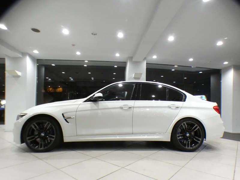 BMW Mシリーズ M3 MDCT　後期 ﾚｰﾝCHW ｸﾙｺﾝ 黒革 ﾋｰﾀｰ iﾄﾞﾗｲﾌﾞﾅﾋﾞ(第6世代ﾀｯﾁP対応) ☆harmank Bｶﾒﾗ PDC LEDﾗｲﾄ&ﾃｰﾙﾗﾝﾌﾟ 専用ｴｸｽﾃﾘｱ&19AW 431ps　2年保証