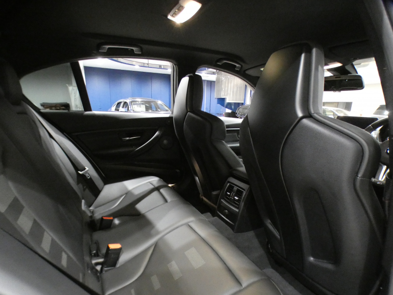 BMW Mシリーズ M3 MDCT　後期 ﾚｰﾝCHW ｸﾙｺﾝ 黒革 ﾋｰﾀｰ iﾄﾞﾗｲﾌﾞﾅﾋﾞ(第6世代ﾀｯﾁP対応) ☆harmank Bｶﾒﾗ PDC LEDﾗｲﾄ&ﾃｰﾙﾗﾝﾌﾟ 専用ｴｸｽﾃﾘｱ&19AW 431ps　2年保証
