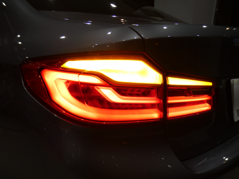 BMW 5シリーズ 523i Mｽﾎﾟｰﾂ ﾊｲﾗｲﾝ&ｲﾉﾍﾞｰｼｮﾝPKG　ｺﾝﾌｫA Dｱｼｽﾄ+ 追ACC ﾚｰﾝCHW 衝突軽減 白革 全席ﾋｰﾀｰ iﾄﾞﾗｲﾌﾞﾅﾋﾞ(第6世代ﾀｯﾁP対応) 全周囲ｶﾒﾗ PDC LEDﾗｲﾄ ｵｰﾄﾄﾗﾝｸ Mｽﾎﾟｰﾂｴｱﾛ&19AW　2年保証