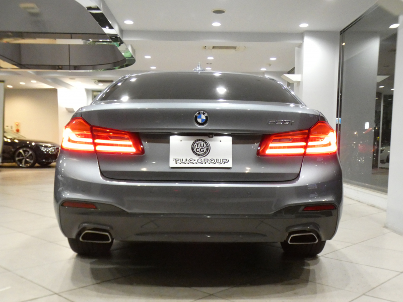 BMW 5シリーズ 523i Mｽﾎﾟｰﾂ ﾊｲﾗｲﾝ&ｲﾉﾍﾞｰｼｮﾝPKG　ｺﾝﾌｫA Dｱｼｽﾄ+ 追ACC ﾚｰﾝCHW 衝突軽減 白革 全席ﾋｰﾀｰ iﾄﾞﾗｲﾌﾞﾅﾋﾞ(第6世代ﾀｯﾁP対応) 全周囲ｶﾒﾗ PDC LEDﾗｲﾄ ｵｰﾄﾄﾗﾝｸ Mｽﾎﾟｰﾂｴｱﾛ&19AW　2年保証