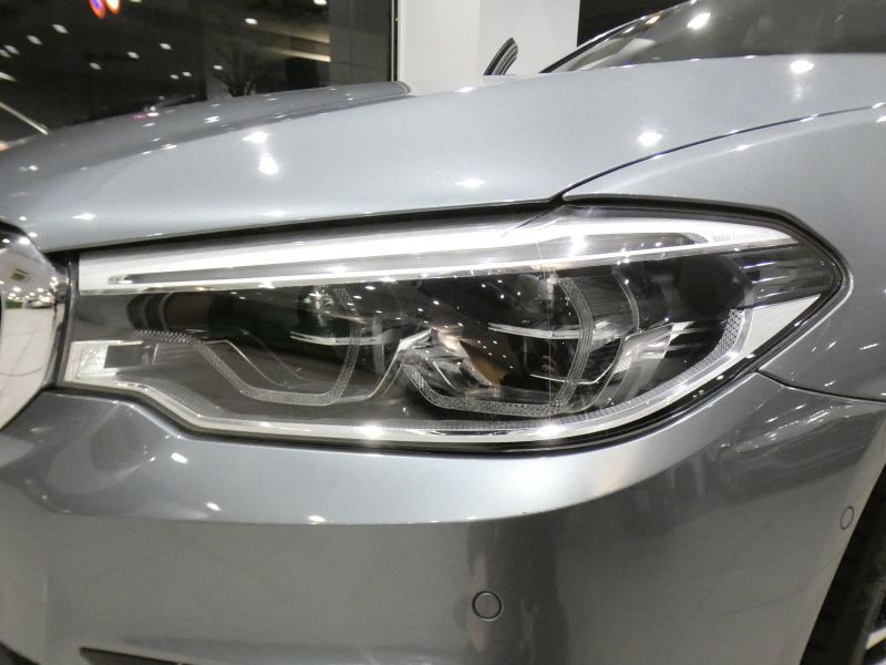 BMW 5シリーズ 523i Mｽﾎﾟｰﾂ ﾊｲﾗｲﾝ&ｲﾉﾍﾞｰｼｮﾝPKG　ｺﾝﾌｫA Dｱｼｽﾄ+ 追ACC ﾚｰﾝCHW 衝突軽減 白革 全席ﾋｰﾀｰ iﾄﾞﾗｲﾌﾞﾅﾋﾞ(第6世代ﾀｯﾁP対応) 全周囲ｶﾒﾗ PDC LEDﾗｲﾄ ｵｰﾄﾄﾗﾝｸ Mｽﾎﾟｰﾂｴｱﾛ&19AW　2年保証