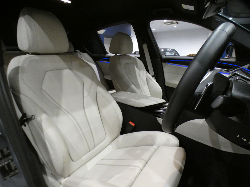 BMW 5シリーズ 523i Mｽﾎﾟｰﾂ ﾊｲﾗｲﾝ&ｲﾉﾍﾞｰｼｮﾝPKG　ｺﾝﾌｫA Dｱｼｽﾄ+ 追ACC ﾚｰﾝCHW 衝突軽減 白革 全席ﾋｰﾀｰ iﾄﾞﾗｲﾌﾞﾅﾋﾞ(第6世代ﾀｯﾁP対応) 全周囲ｶﾒﾗ PDC LEDﾗｲﾄ ｵｰﾄﾄﾗﾝｸ Mｽﾎﾟｰﾂｴｱﾛ&19AW　2年保証