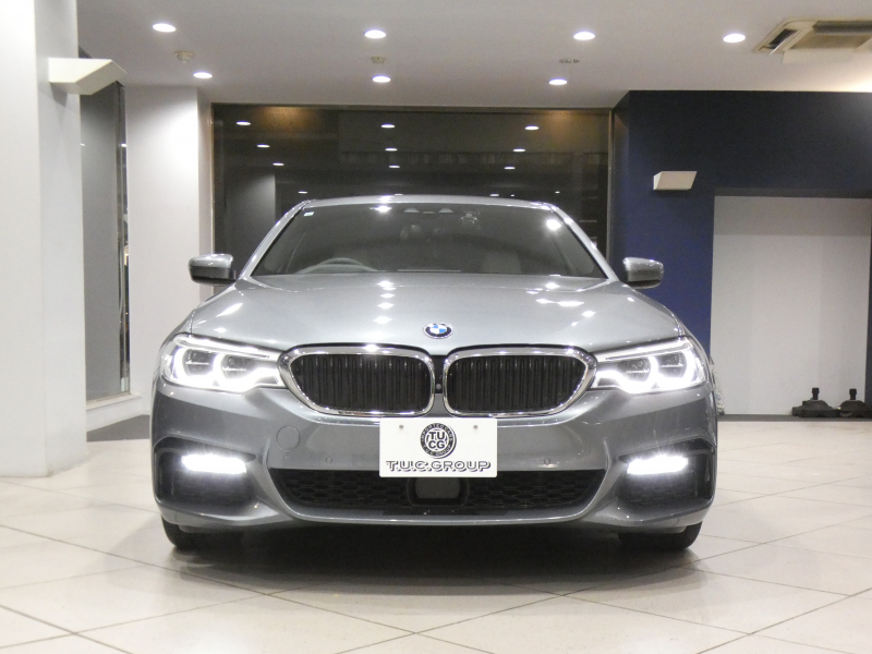 BMW 5シリーズ 523i Mｽﾎﾟｰﾂ ﾊｲﾗｲﾝ&ｲﾉﾍﾞｰｼｮﾝPKG　ｺﾝﾌｫA Dｱｼｽﾄ+ 追ACC ﾚｰﾝCHW 衝突軽減 白革 全席ﾋｰﾀｰ iﾄﾞﾗｲﾌﾞﾅﾋﾞ(第6世代ﾀｯﾁP対応) 全周囲ｶﾒﾗ PDC LEDﾗｲﾄ ｵｰﾄﾄﾗﾝｸ Mｽﾎﾟｰﾂｴｱﾛ&19AW　2年保証