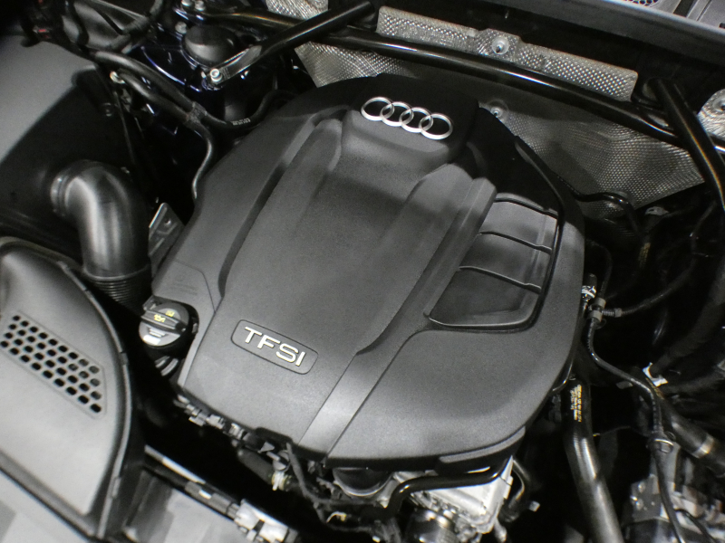 アウディ Q5 Q5 2.0TFSIｸﾜﾄﾛｽﾎﾟｰﾂ Sﾗｲﾝ&ｱｼｽﾀﾝｽPKG　☆1ｵｰﾅｰ ADVｷｰ 追ACC ﾚｰﾝ&ｻｲﾄﾞｱｼｽﾄ ﾊﾟｰｸｱｼｽﾄ 半革 全席ﾋｰﾀｰ MMIﾅﾋﾞ ﾊﾞｰﾁｬﾙCP 全周ｶﾒﾗ PDC ﾃﾞｼﾞﾀﾙﾐﾗｰ  ﾏﾄﾘｸｽLED ｱﾝﾋﾞｴﾝﾄﾗｲﾄ Sﾗｲﾝｴｸｽﾃﾘｱ&19AW　2年保証