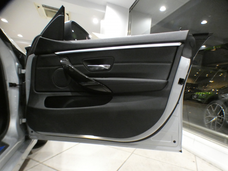 BMW 4シリーズ 420iｸﾞﾗﾝｸｰﾍﾟ ﾗｸﾞｼﾞｭｱﾘｰ　ｺﾝﾌｫA 追ACC ﾚｰﾝDW 衝突軽減 黒革 ﾋｰﾀｰ iﾄﾞﾗｲﾌﾞﾅﾋﾞ(NBT-EVO) Bｶﾒﾗ PDC ｷｾﾉﾝ ｵｰﾄﾃｰﾙｹﾞｰﾄ ﾗｸﾞｼﾞｭｱﾘｰ専用ｴｸｽﾃﾘｱ&18AW　2年保証