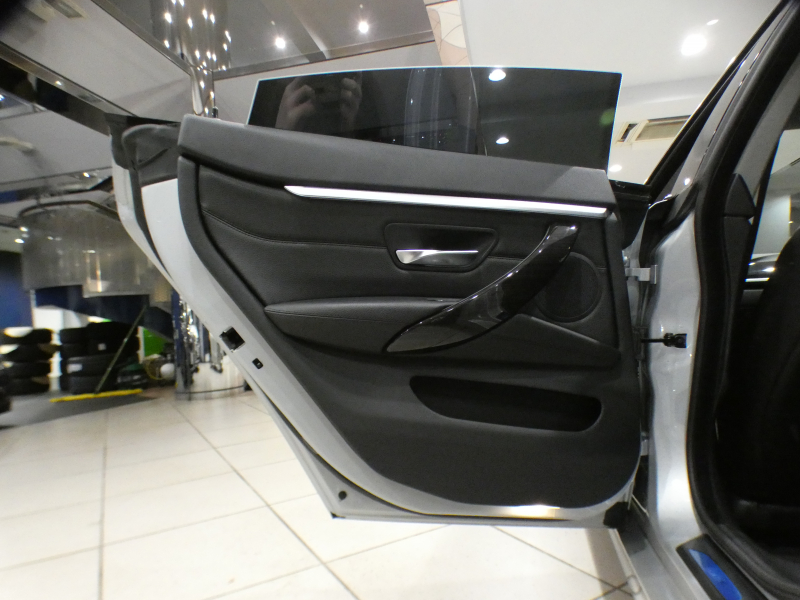 BMW 4シリーズ 420iｸﾞﾗﾝｸｰﾍﾟ ﾗｸﾞｼﾞｭｱﾘｰ　ｺﾝﾌｫA 追ACC ﾚｰﾝDW 衝突軽減 黒革 ﾋｰﾀｰ iﾄﾞﾗｲﾌﾞﾅﾋﾞ(NBT-EVO) Bｶﾒﾗ PDC ｷｾﾉﾝ ｵｰﾄﾃｰﾙｹﾞｰﾄ ﾗｸﾞｼﾞｭｱﾘｰ専用ｴｸｽﾃﾘｱ&18AW　2年保証