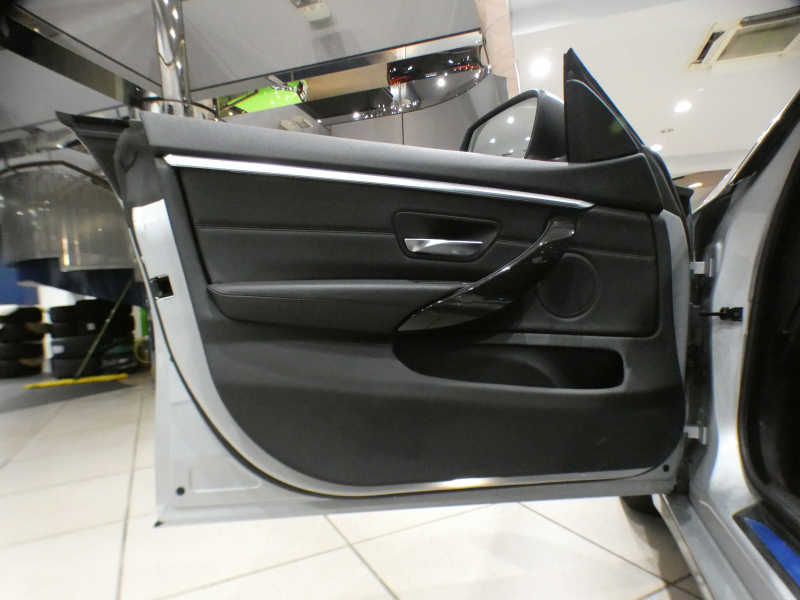 BMW 4シリーズ 420iｸﾞﾗﾝｸｰﾍﾟ ﾗｸﾞｼﾞｭｱﾘｰ　ｺﾝﾌｫA 追ACC ﾚｰﾝDW 衝突軽減 黒革 ﾋｰﾀｰ iﾄﾞﾗｲﾌﾞﾅﾋﾞ(NBT-EVO) Bｶﾒﾗ PDC ｷｾﾉﾝ ｵｰﾄﾃｰﾙｹﾞｰﾄ ﾗｸﾞｼﾞｭｱﾘｰ専用ｴｸｽﾃﾘｱ&18AW　2年保証