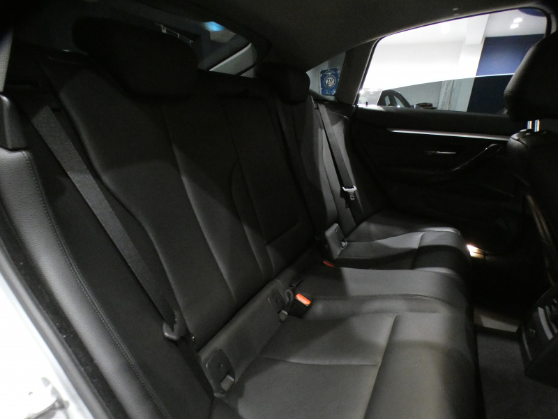 BMW 4シリーズ 420iｸﾞﾗﾝｸｰﾍﾟ ﾗｸﾞｼﾞｭｱﾘｰ　ｺﾝﾌｫA 追ACC ﾚｰﾝDW 衝突軽減 黒革 ﾋｰﾀｰ iﾄﾞﾗｲﾌﾞﾅﾋﾞ(NBT-EVO) Bｶﾒﾗ PDC ｷｾﾉﾝ ｵｰﾄﾃｰﾙｹﾞｰﾄ ﾗｸﾞｼﾞｭｱﾘｰ専用ｴｸｽﾃﾘｱ&18AW　2年保証