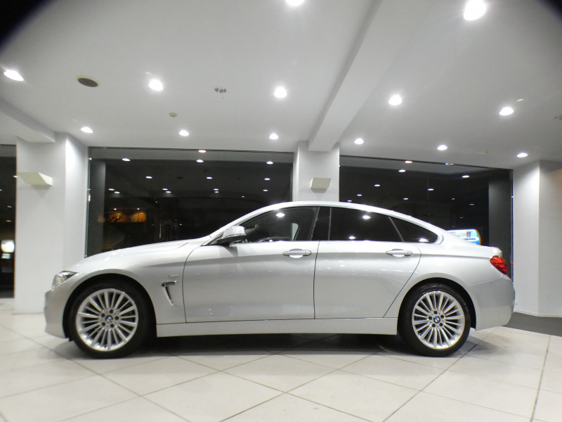 BMW 4シリーズ 420iｸﾞﾗﾝｸｰﾍﾟ ﾗｸﾞｼﾞｭｱﾘｰ　ｺﾝﾌｫA 追ACC ﾚｰﾝDW 衝突軽減 黒革 ﾋｰﾀｰ iﾄﾞﾗｲﾌﾞﾅﾋﾞ(NBT-EVO) Bｶﾒﾗ PDC ｷｾﾉﾝ ｵｰﾄﾃｰﾙｹﾞｰﾄ ﾗｸﾞｼﾞｭｱﾘｰ専用ｴｸｽﾃﾘｱ&18AW　2年保証