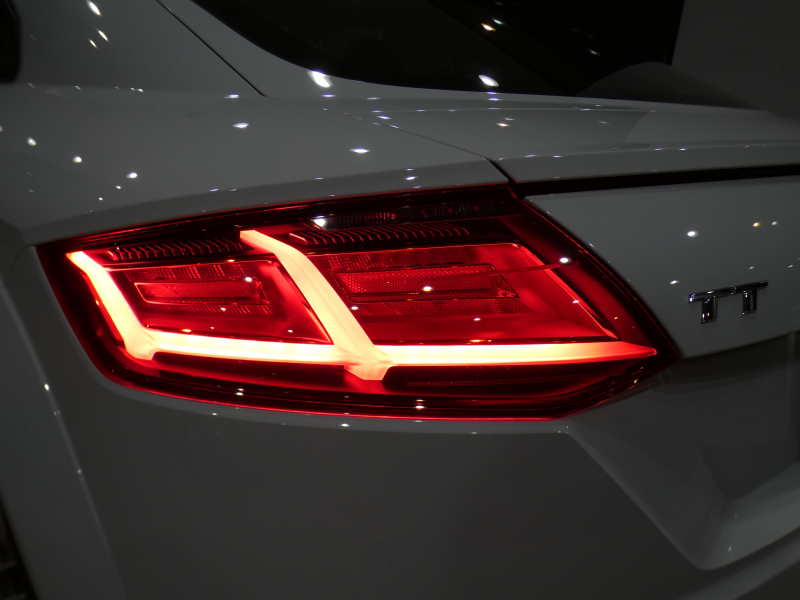 アウディ TTクーペ TTｸｰﾍﾟ 2.0TFSIｸﾜﾄﾛ ｽﾀｲﾙ+　☆限定車 1ｵｰﾅｰ ｻｲﾄﾞｱｼｽﾄ ｴﾌｪｸﾄｸﾛｽｼｰﾄ MMIﾅﾋﾞ ﾊﾞｰﾁｬﾙCP ｽﾏｰﾄﾌｫﾝIF Bｶﾒﾗ PDC ﾏﾄﾘｸｽLED 純正前後Dﾚｺ Sﾗｲﾝｴｸｽﾃﾘｱ 19AW　2年保証