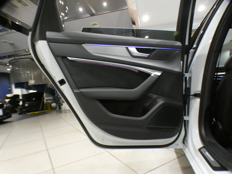 アウディ A6アバント A6ｱﾊﾞﾝﾄ 45TFSIｸﾜﾄﾛｽﾎﾟｰﾂ Sﾗｲﾝ&ﾌﾞﾗｯｸｽﾀｲﾘﾝｸﾞPKG　ADVｷｰ 追ACC ｻｲﾄﾞｱｼｽﾄ ｱｳﾃﾞｨﾌﾟﾚｾﾝｽ 黒革 ﾀｯﾁﾚｽﾎﾟﾝｽ付MMIﾅﾋﾞTV  carplay 全周囲ｶﾒﾗ PDC HDﾏﾄﾘｸｽLED ｱﾝﾋﾞｴﾝﾄﾗｲﾄ Sﾗｲﾝｴｸｽﾃﾘｱ&19AW　2年保証