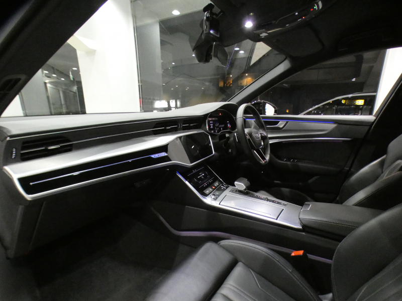 アウディ A6アバント A6ｱﾊﾞﾝﾄ 45TFSIｸﾜﾄﾛｽﾎﾟｰﾂ Sﾗｲﾝ&ﾌﾞﾗｯｸｽﾀｲﾘﾝｸﾞPKG　ADVｷｰ 追ACC ｻｲﾄﾞｱｼｽﾄ ｱｳﾃﾞｨﾌﾟﾚｾﾝｽ 黒革 ﾀｯﾁﾚｽﾎﾟﾝｽ付MMIﾅﾋﾞTV  carplay 全周囲ｶﾒﾗ PDC HDﾏﾄﾘｸｽLED ｱﾝﾋﾞｴﾝﾄﾗｲﾄ Sﾗｲﾝｴｸｽﾃﾘｱ&19AW　2年保証