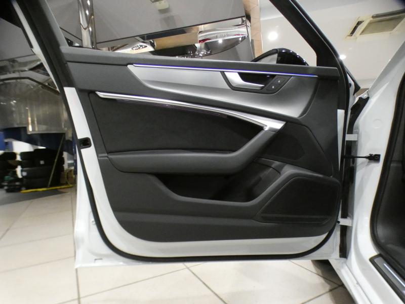 アウディ A6アバント A6ｱﾊﾞﾝﾄ 45TFSIｸﾜﾄﾛｽﾎﾟｰﾂ Sﾗｲﾝ&ﾌﾞﾗｯｸｽﾀｲﾘﾝｸﾞPKG　ADVｷｰ 追ACC ｻｲﾄﾞｱｼｽﾄ ｱｳﾃﾞｨﾌﾟﾚｾﾝｽ 黒革 ﾀｯﾁﾚｽﾎﾟﾝｽ付MMIﾅﾋﾞTV  carplay 全周囲ｶﾒﾗ PDC HDﾏﾄﾘｸｽLED ｱﾝﾋﾞｴﾝﾄﾗｲﾄ Sﾗｲﾝｴｸｽﾃﾘｱ&19AW　2年保証