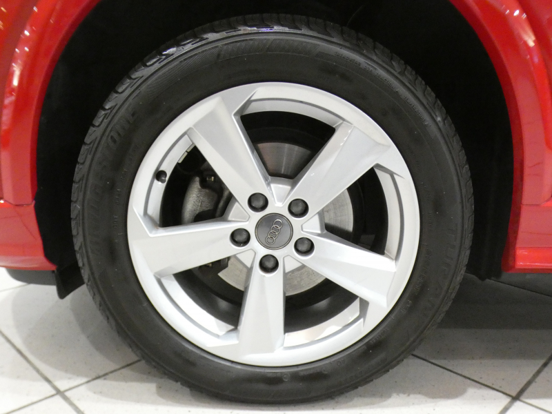 アウディ Q2 Q2 30TFSIｽﾎﾟｰﾂ ｱｼｽﾀﾝｽPKG　ADVｷｰ 追ACC ﾚｰﾝ&ｻｲﾄﾞｱｼｽﾄ 黒革 ﾋｰﾀｰ MMIﾅﾋﾞ ﾊﾞｰﾁｬﾙCP ｽﾏｰﾄﾌｫﾝIF Bｶﾒﾗ PDC LEDﾗｲﾄ ｵｰﾄﾃｰﾙｹﾞｰﾄ 前後ﾄﾞﾗﾚｺ　2年保証