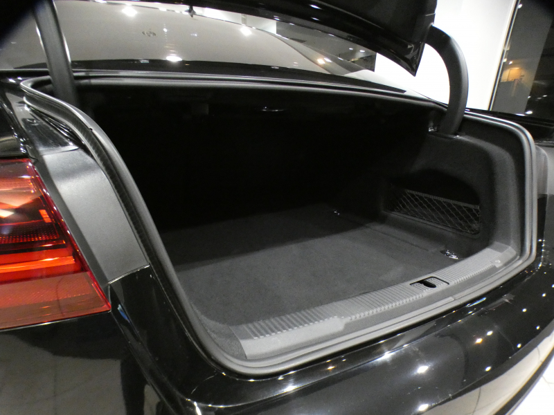 アウディ A6 A6 2.0TFSIｸﾜﾄﾛ Sﾗｲﾝ&ｱｼｽﾀﾝｽPKG　後期 ADVｷｰ 追ACC ﾚｰﾝ&ｻｲﾄﾞｱｼｽﾄ ﾌﾞﾚｰｷｶﾞｰﾄﾞ 黒革 ﾋｰﾀｰ MMIﾅﾋﾞ BOSE Bｶﾒﾗ PDC ﾏﾄﾘｸｽLED Sﾗｲﾝｴｸｽﾃﾘｱ&19AW　2年保証