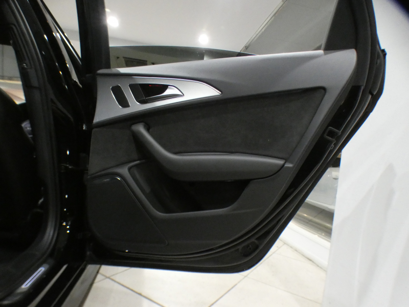 アウディ A6 A6 2.0TFSIｸﾜﾄﾛ Sﾗｲﾝ&ｱｼｽﾀﾝｽPKG　後期 ADVｷｰ 追ACC ﾚｰﾝ&ｻｲﾄﾞｱｼｽﾄ ﾌﾞﾚｰｷｶﾞｰﾄﾞ 黒革 ﾋｰﾀｰ MMIﾅﾋﾞ BOSE Bｶﾒﾗ PDC ﾏﾄﾘｸｽLED Sﾗｲﾝｴｸｽﾃﾘｱ&19AW　2年保証