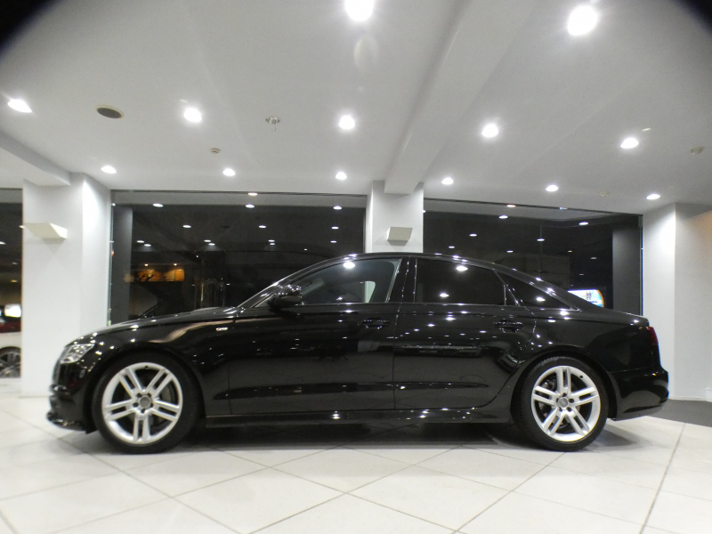 アウディ A6 A6 2.0TFSIｸﾜﾄﾛ Sﾗｲﾝ&ｱｼｽﾀﾝｽPKG　後期 ADVｷｰ 追ACC ﾚｰﾝ&ｻｲﾄﾞｱｼｽﾄ ﾌﾞﾚｰｷｶﾞｰﾄﾞ 黒革 ﾋｰﾀｰ MMIﾅﾋﾞ BOSE Bｶﾒﾗ PDC ﾏﾄﾘｸｽLED Sﾗｲﾝｴｸｽﾃﾘｱ&19AW　2年保証