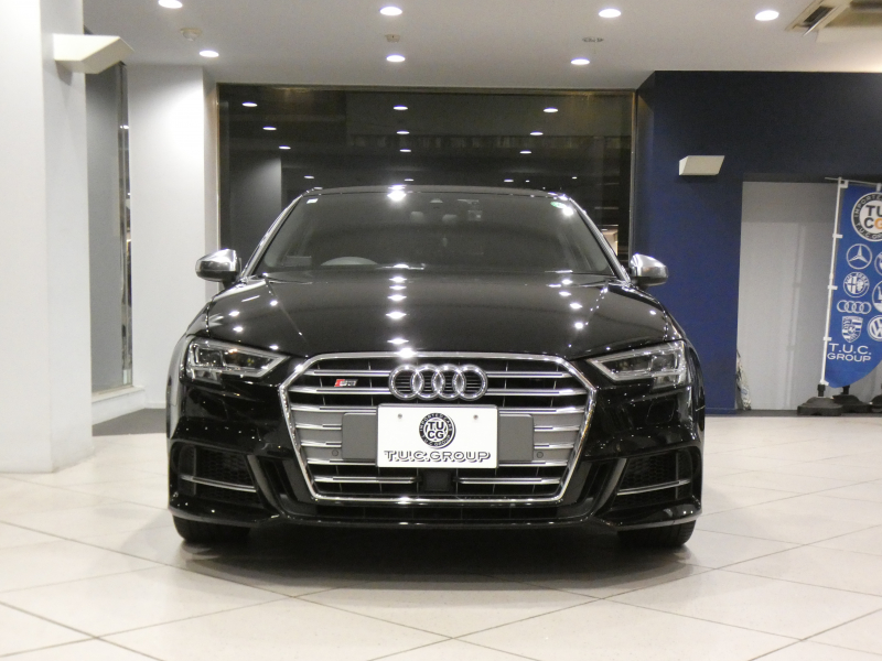 アウディ S3 S3ｽﾎﾟｰﾂﾊﾞｯｸ ｱｼｽﾀﾝｽPKG　後期最終 追ACC ﾚｰﾝ&ｻｲﾄﾞｱｼｽﾄ 黒革 ﾋｰﾀｰ MMIﾅﾋﾞ ﾊﾞｰﾁｬﾙCP Bｶﾒﾗ PDC ｽﾏｰﾄﾌｫﾝIF ☆ﾏﾄﾘｸｽLED 専用ｴｸｽﾃﾘｱ&18AW ﾚｯﾄﾞｷｬﾘﾊﾟｰ ☆ﾏｸﾞﾈﾃｨｯｸR 290ps　2年保証