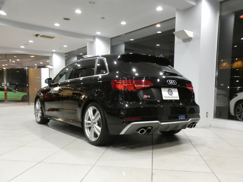 アウディ S3 S3ｽﾎﾟｰﾂﾊﾞｯｸ ｱｼｽﾀﾝｽPKG　後期最終 追ACC ﾚｰﾝ&ｻｲﾄﾞｱｼｽﾄ 黒革 ﾋｰﾀｰ MMIﾅﾋﾞ ﾊﾞｰﾁｬﾙCP Bｶﾒﾗ PDC ｽﾏｰﾄﾌｫﾝIF ☆ﾏﾄﾘｸｽLED 専用ｴｸｽﾃﾘｱ&18AW ﾚｯﾄﾞｷｬﾘﾊﾟｰ ☆ﾏｸﾞﾈﾃｨｯｸR 290ps　2年保証