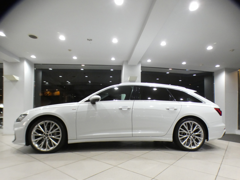 アウディ A6アバント A6ｱﾊﾞﾝﾄ 45TFSIｸﾜﾄﾛｽﾎﾟｰﾂ Sﾗｲﾝ ｱｼｽﾀﾝｽ&ﾄﾞﾗｲﾋﾞﾝｸﾞ&PｱｼｽﾄPKG　ADVｷｰ 追ACC ｻｲﾄﾞｱｼｽﾄ 黒革 ﾋｰﾀｰ ｽﾃｱﾋｰﾀｰ ﾀｯﾁﾚｽﾎﾟﾝｽ付MMIﾅﾋﾞTV ☆B&Oｻｳﾝﾄﾞ carplay 全周囲ｶﾒﾗ PDC HDﾏﾄﾘｸｽLED ｱﾝﾋﾞｴﾝﾄﾗｲﾄ Sﾗｲﾝｴｸｽﾃﾘｱ OP21AW　2年保証